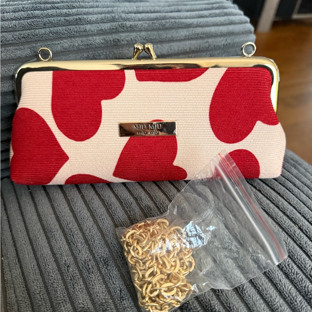 Miu Miu Red And White Clutch With Wristlet Or Cha… - image 4